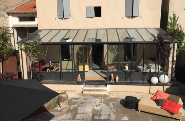 Casa adosada de 2 a 4 personas con jardín y piscina clasificada 4 estrellas