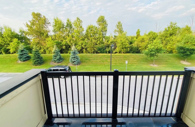 Townhouse for rent in Ajax