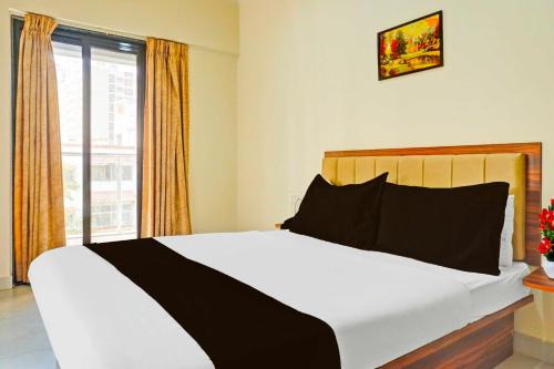 Townhouse Oak Amanora Mall