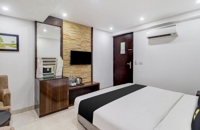 Townhouse OAK Hotel Mannat Goa