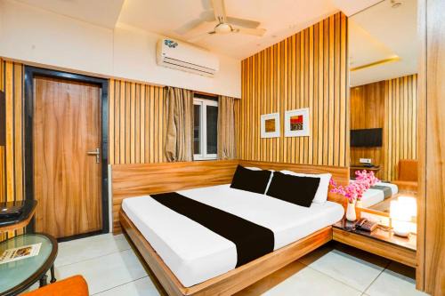 Townhouse Oak Kota Airport