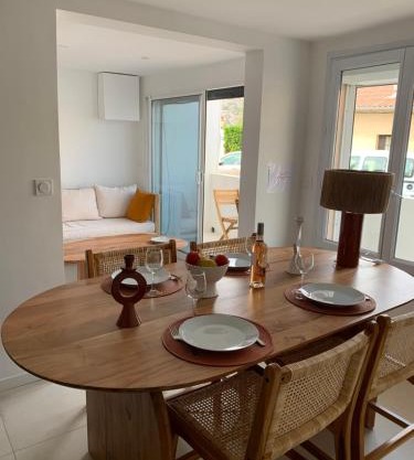Très Bel Appartement aux Goudes