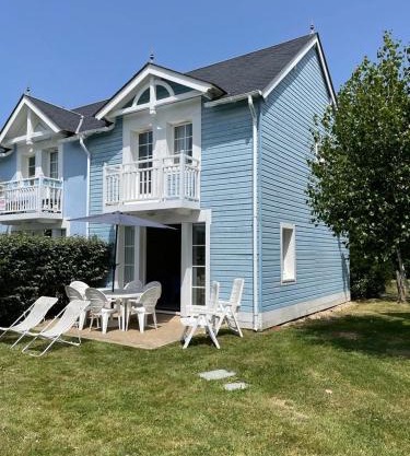 Très jolie maison sur golf proche mer