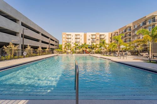 TR Miami Luxury 2 Bedroom Apartment