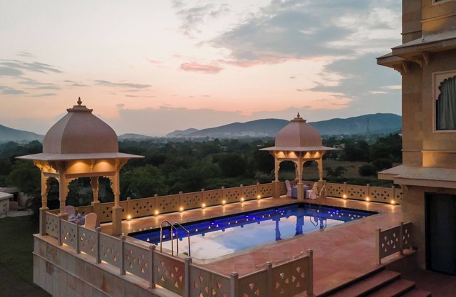 Traavista Aravali Mahal