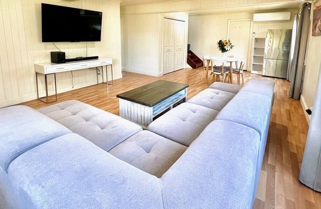 Tradie's Paradise - 5Br 3Bath with wifi, AC, Netflix