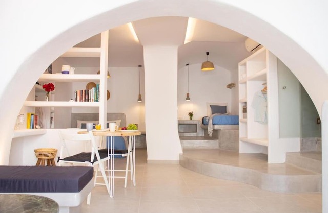 Traditional Arch House Paros