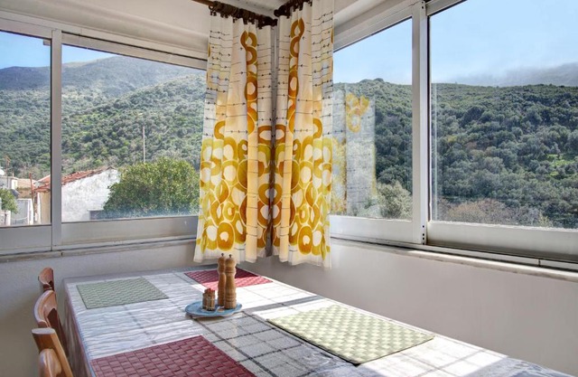 Traditional Cretan Country House (9klm from Elafonissi)