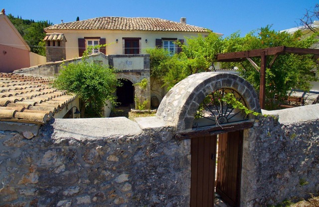 Traditional Kefalonia House | Kefalonian Vintage Residence | Two bedrooms | Demoutsadata