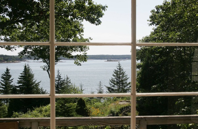 Cabaña tradicional de Maine con vistas a la bahía de John: vistas a la bahía