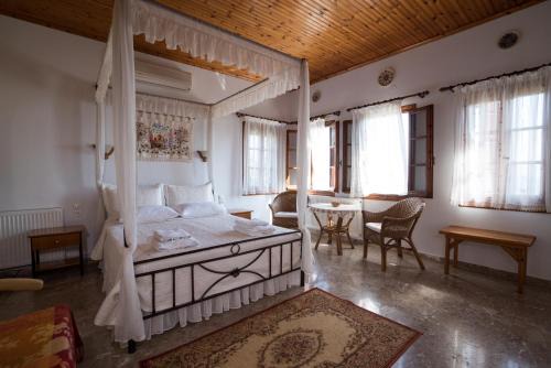 Traditional Mansion Kliaris