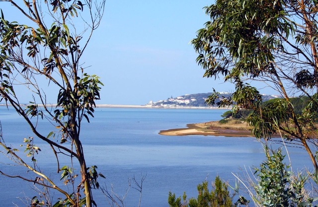 Casa de pueblo tradicional cerca de la laguna de Obidos y playas