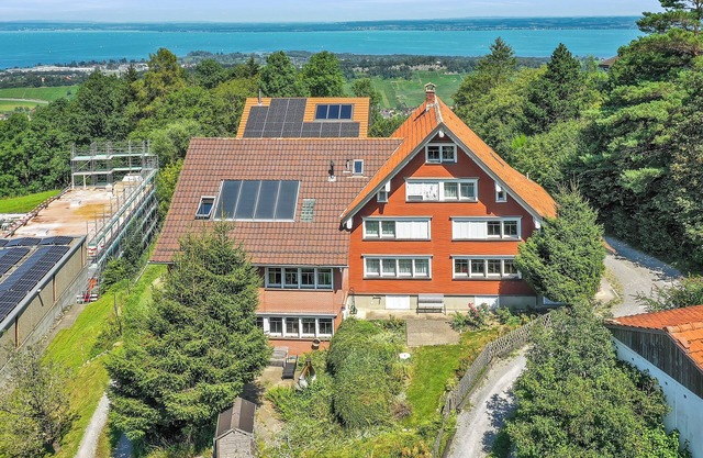 traditionelles Appenzeller Haus mit atemberaubender Bodenseesicht