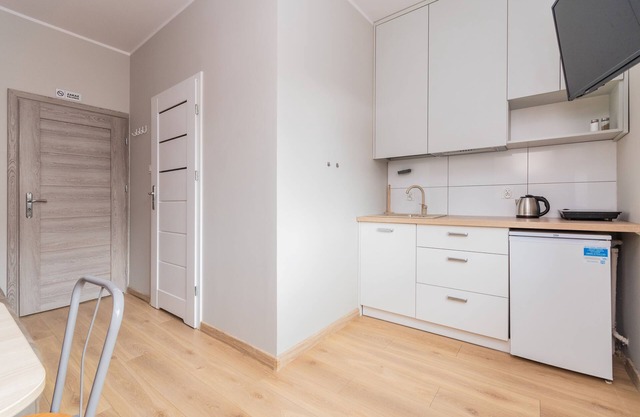 Traffic Studio 2 by Grand Apartments