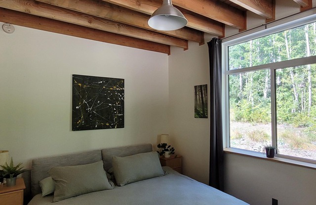 Trailhead Guesthaus and Sauna on the Creek