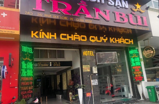 Tran Bui Hotel 240-242 Phan Xích Long, Q Phú Nhuận - by Bay Luxury
