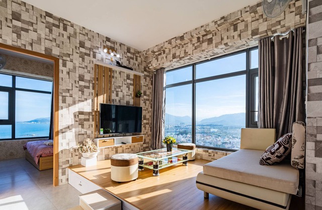 Trangs Beachfront Apartment Nha Trang