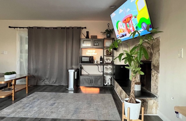 Tranquil 1BR Retreat in Monterey Park - Private & Spacious