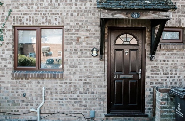 Tranquil 3B House- Sleeps 6, Garden & Free Parking