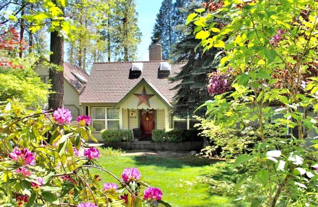 Tranquil 3BR Twain Harte Retreat: Lake Access, Private Pool/Spa, Walk to Town