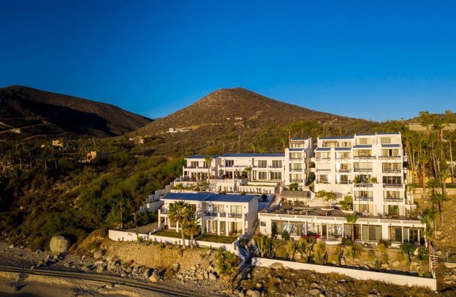 Tranquilo y relajante condominio frente al mar con vistas excepcionales!