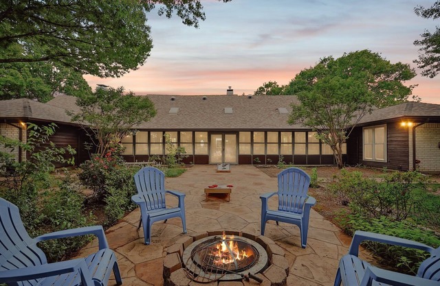 Tranquil Country Retreat | 3BD, Playground, Picnic