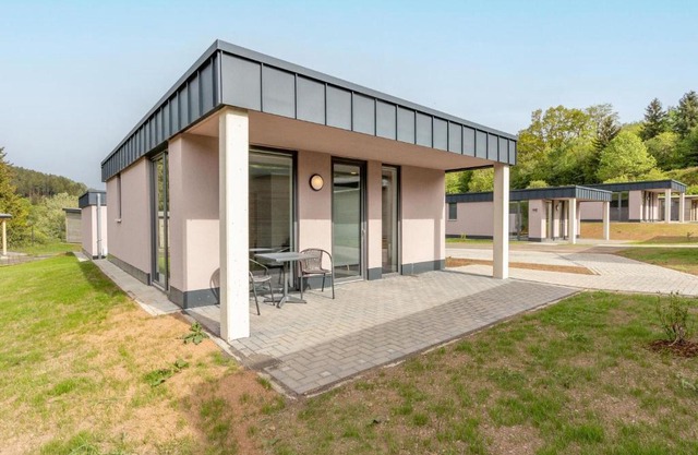 Tranquil Escape in Hallschlag