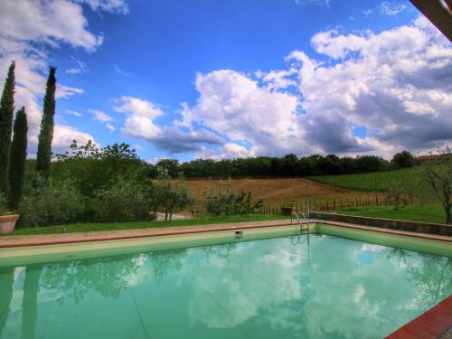 Tranquil Farmhouse in Bucine