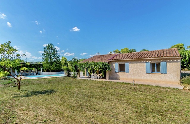 Villa en Saint-Antonin con Piscina