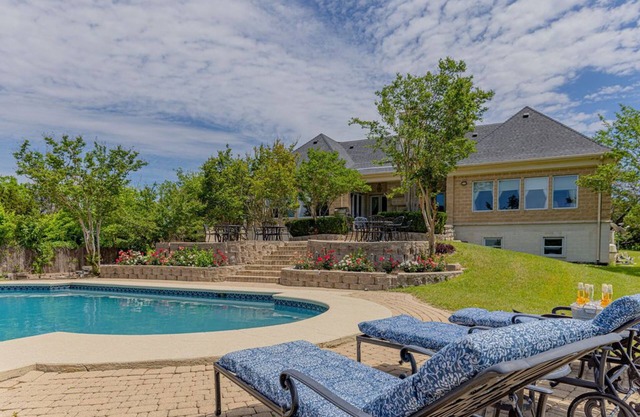 WalkerVR French Polo Estate - ¡NUEVO! Gran casa w / piscina !!