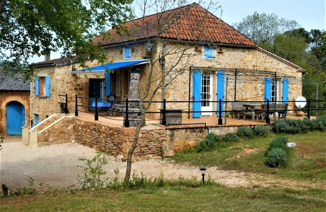 Casa en Puy-l'Evêque con Piscina