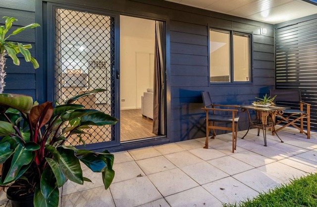 Tranquil Haven 2BR/1B Guest House w/Spa
