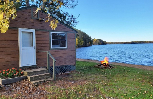 Tranquil Lakefront Retreat, Steps From the Water!