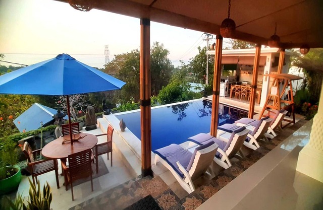 Tranquil Oasis Villa Near Lovina Beach