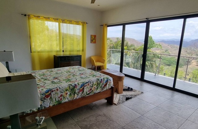 Tranquil Retreat : Your Dream Villa 15 Minutes From Tamarindo