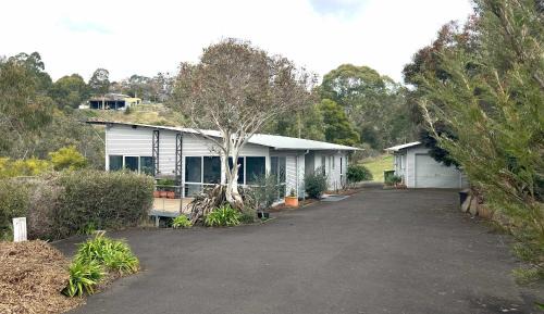 Tranquil Stay by the Tamar