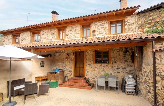 Casa en Benllera cerca del lago Selga
