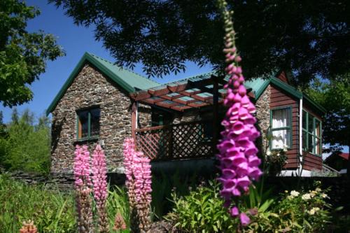 Tranquil Tipperary - Arrowtown Holiday Home