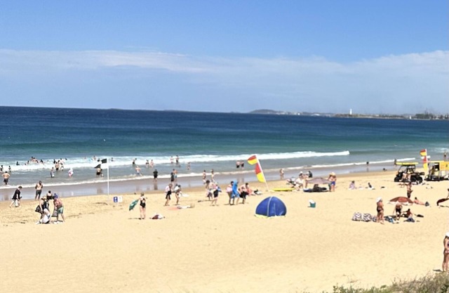 Tranquila - Luxe Beach House with private pool