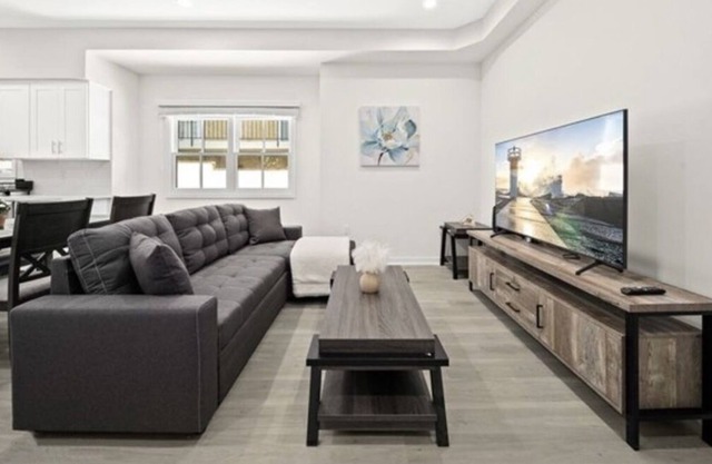 Tranquility Haven, Newly-Built 3BR/3.5BA Townhouse