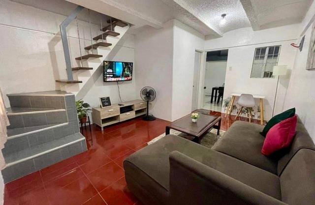 Transient Home at Tierra Vista near SM Dasma with Wifi and Netflix