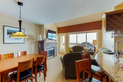 Trappers Crossing 28