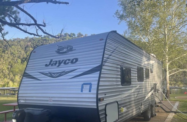 Travel trailer vacation spot for pickup/delivery