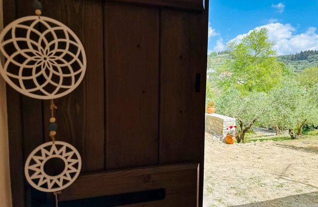 Viajeros y excursionistas deleitan la casa de camino a Sougia