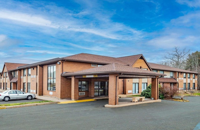 Travelodge by Wyndham Bridgewater