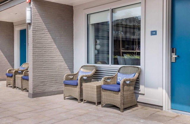 Travelodge by Wyndham Niagara Falls at the Falls