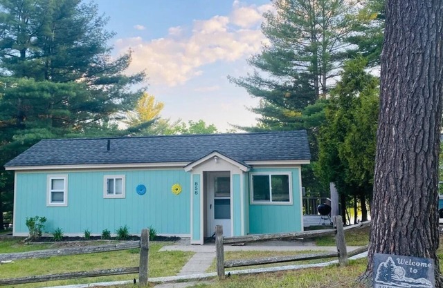 Rennie Lakefront Cottage, Traverse City - 15 minutos del centro - capacidad para 5