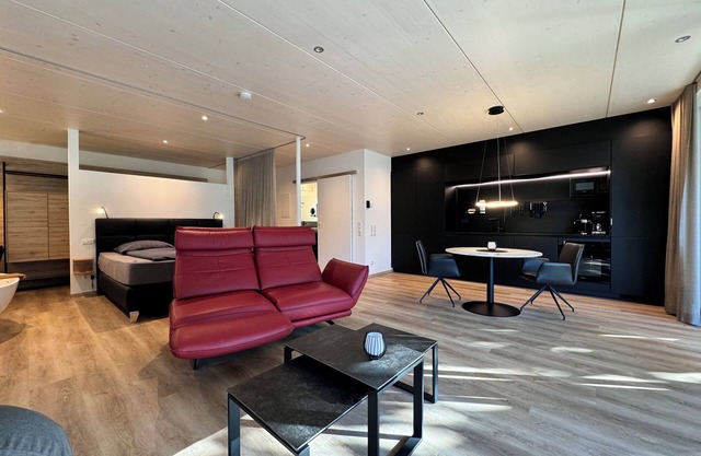 Treasure chest apartment 2