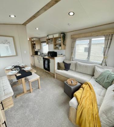 Trecco Bay Caravan Cosy Coastal Retreat