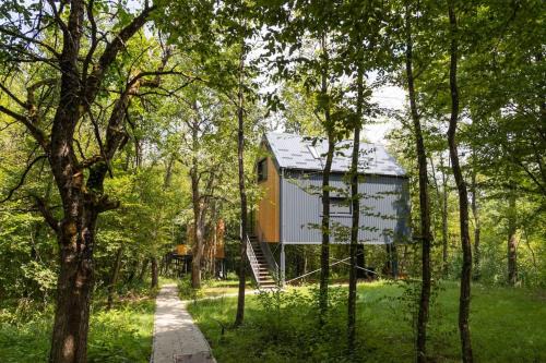 Tree Elements treehouse retreat